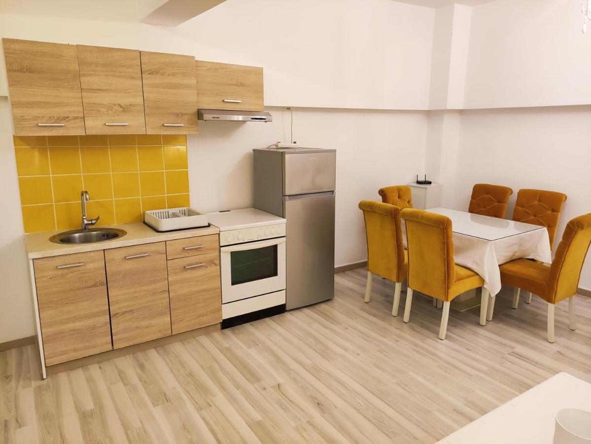Superior Chic Family Apartment Kalampáka Buitenkant foto